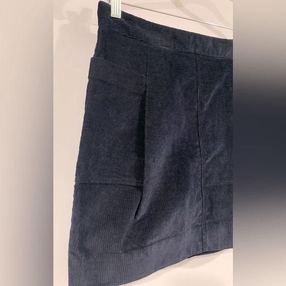 NWT, COS, Navy Blue Corduroy Mini Skirt w/ Pockets, Size 6 - Picture 3 of 9